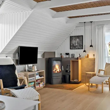 318-hvide-sande-anker-eskildsens-vej-106 بيت للعطل