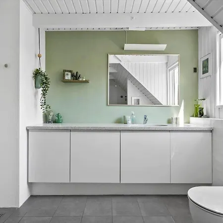 318-hvide-sande-anker-eskildsens-vej-106